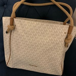 Michael Kors ISLA Grab Bag